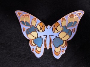 メビウスの蝶 | 帯留め| アクセサリー
